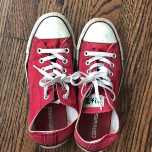 Red converse low tops
